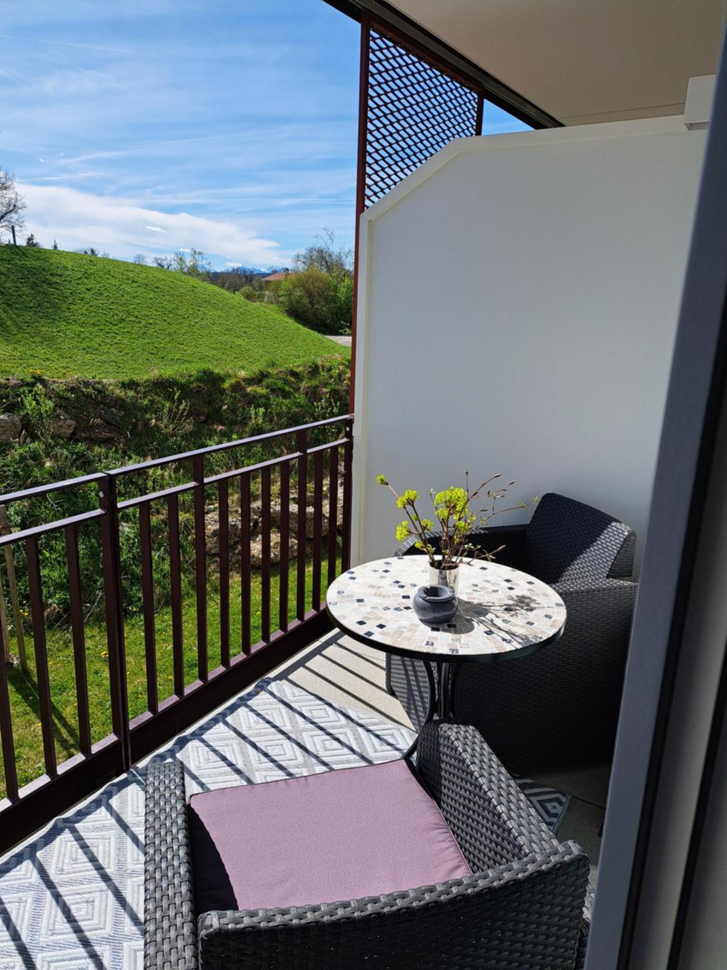 Luxus Apartment In Μπουργκχάουζεν Εξωτερικό φωτογραφία